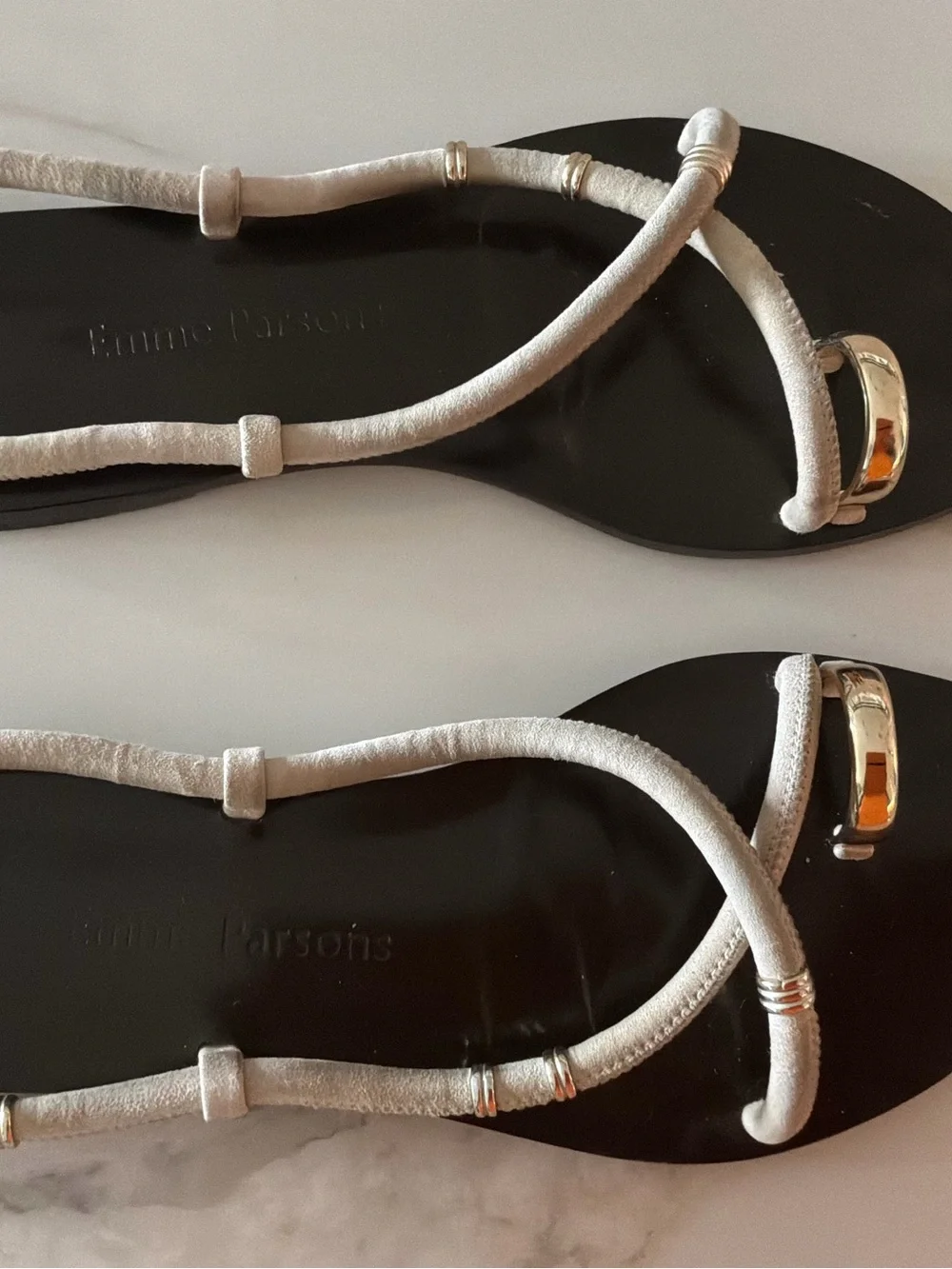 Laurie Bijoux Cream Leather Strappy Toe-Ring Flats